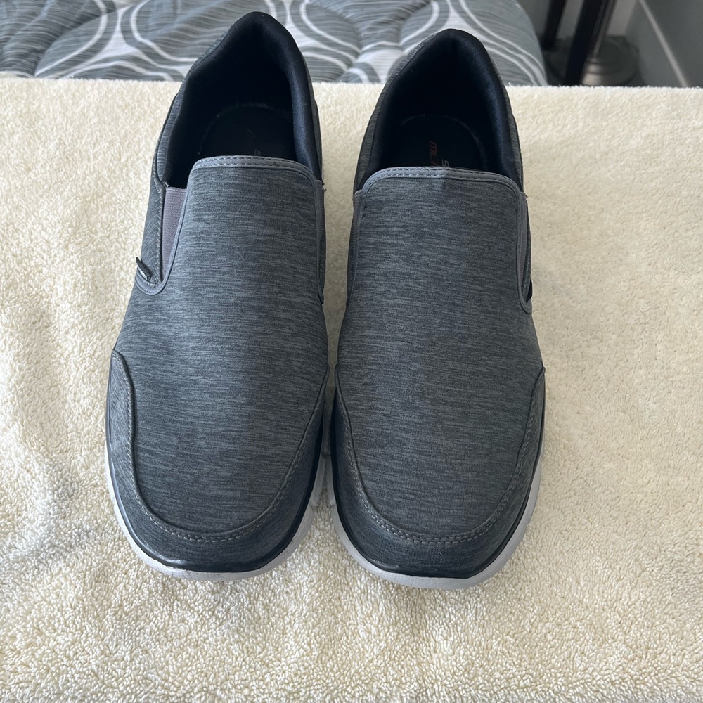 Memory Foam like new!